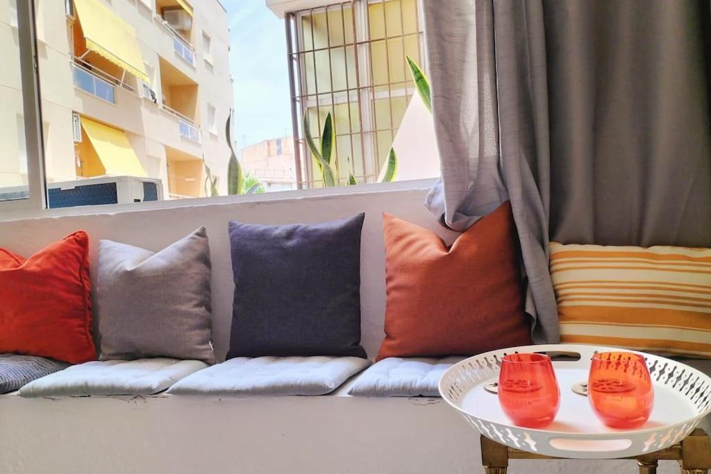 Bonito Apartamento De Dos Dormitorios En El Centro Y Calle San Miguel トレモリノス エクステリア 写真