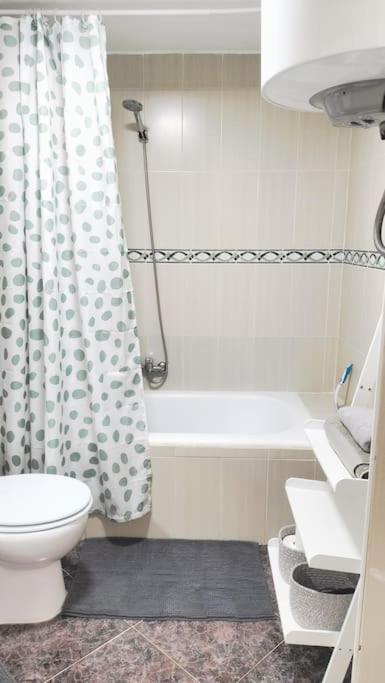 Bonito Apartamento De Dos Dormitorios En El Centro Y Calle San Miguel トレモリノス エクステリア 写真