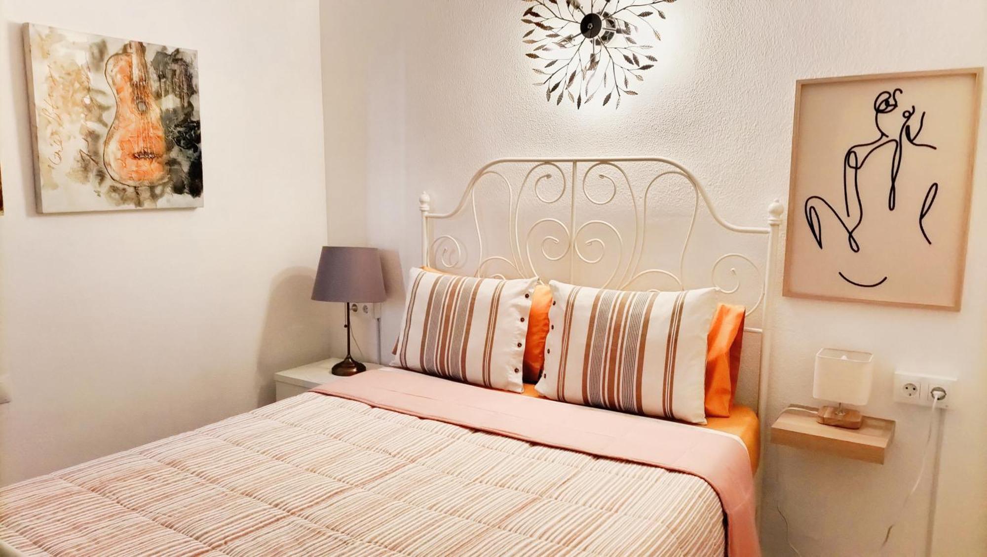 Bonito Apartamento De Dos Dormitorios En El Centro Y Calle San Miguel トレモリノス エクステリア 写真